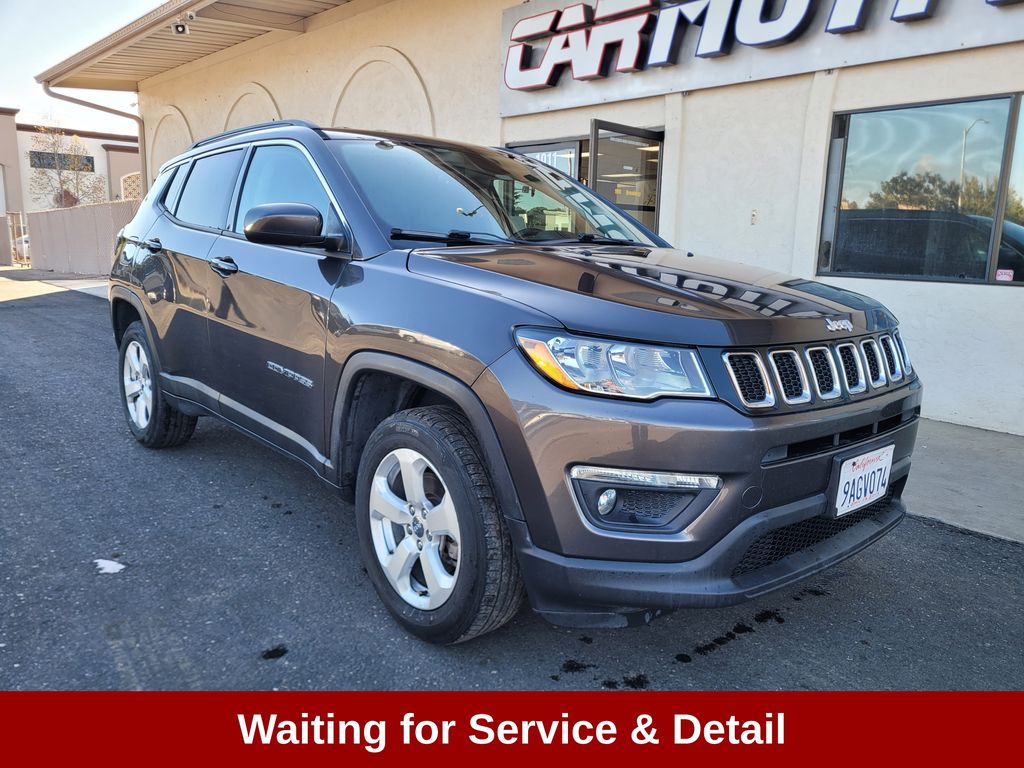 Granite Crystal Metallic Clearcoat, 2018 JEEP COMPASS Image 