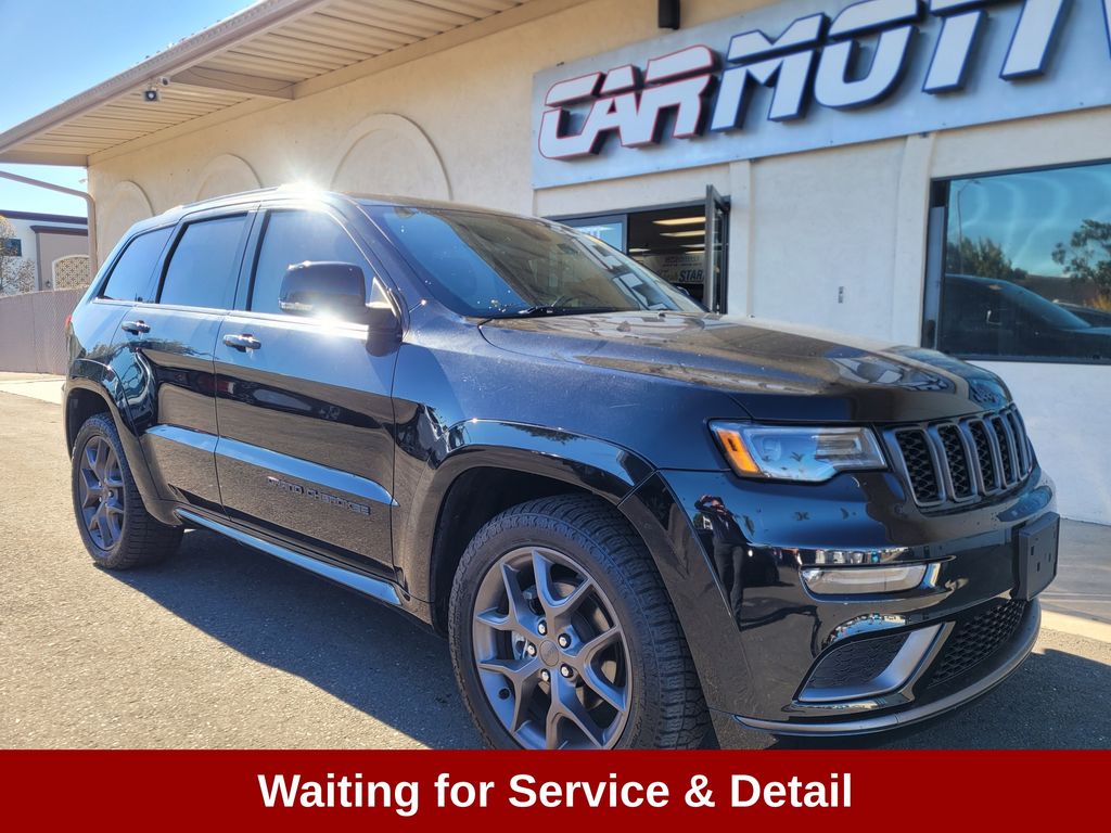 Diamond Black Crystal Pearlcoat, 2020 JEEP GRAND CHEROKEE Image 