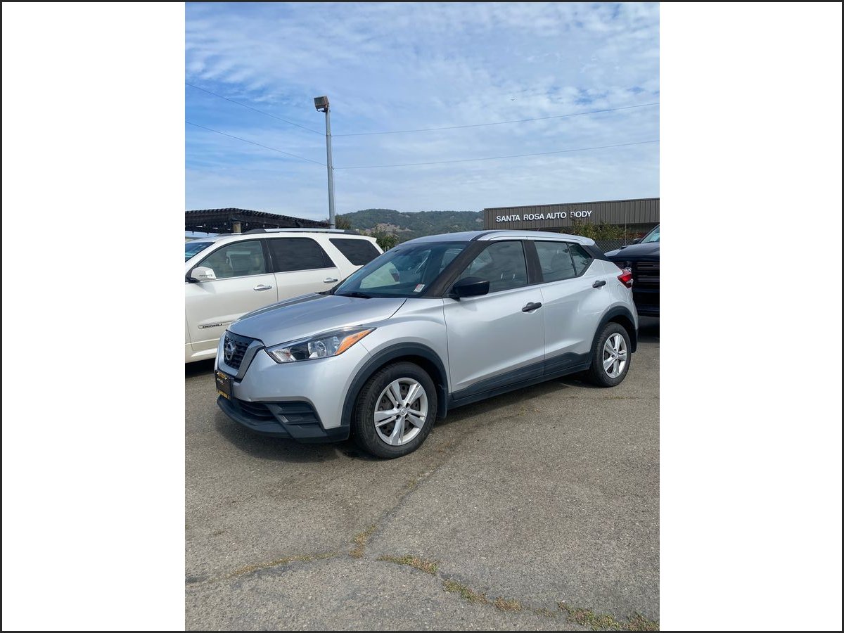 SILVER, 2020 NISSAN KICKS Image 