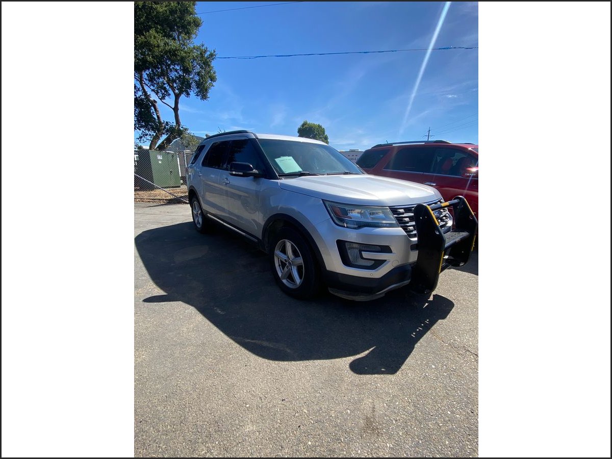 SILVER, 2017 FORD EXPLORER Image 