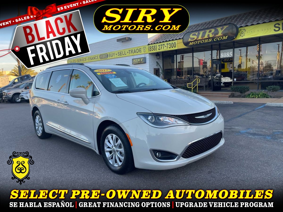 2017 Chrysler Pacifica Touring-L