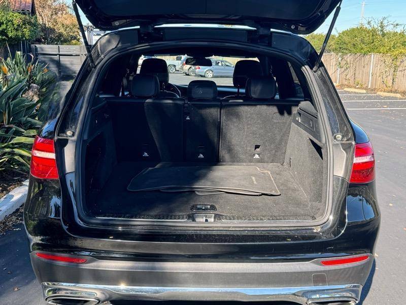 2018 Mercedes-Benz GLC GLC300 - Photo 19