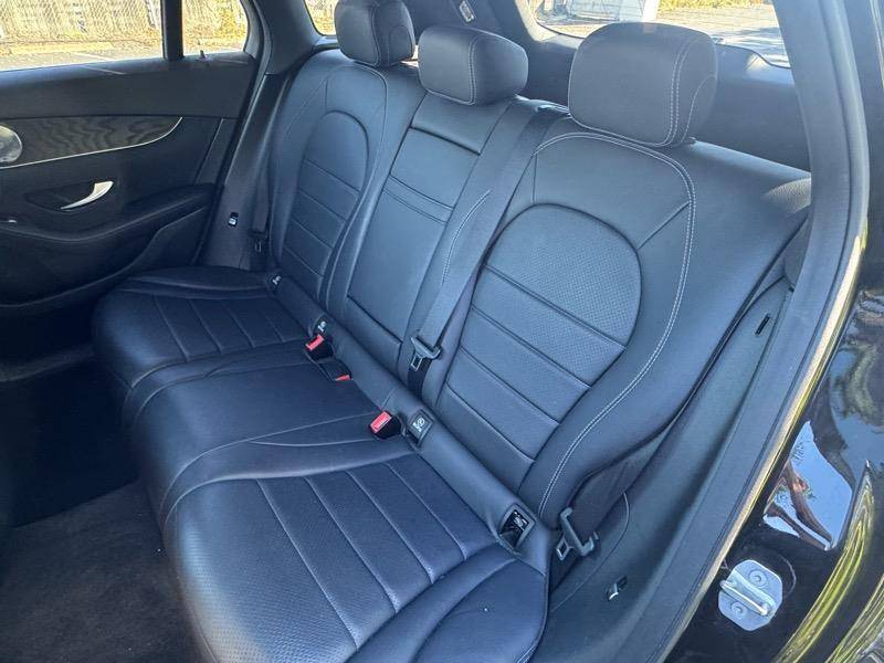2018 Mercedes-Benz GLC GLC300 - Photo 9