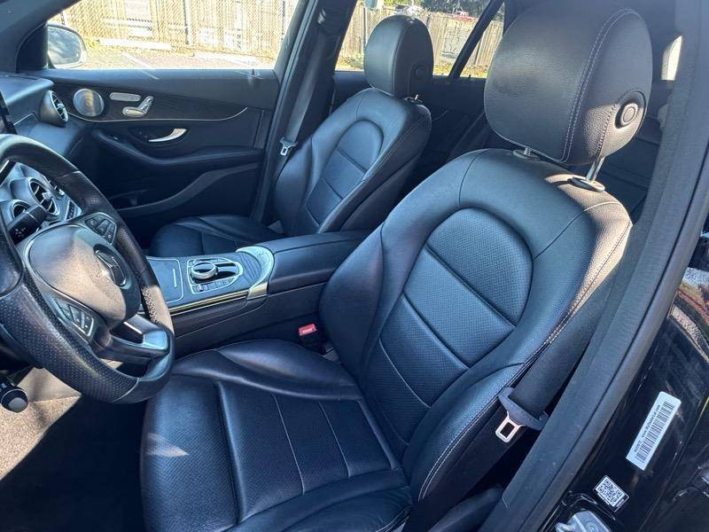 2018 Mercedes-Benz GLC GLC300 - Photo 8