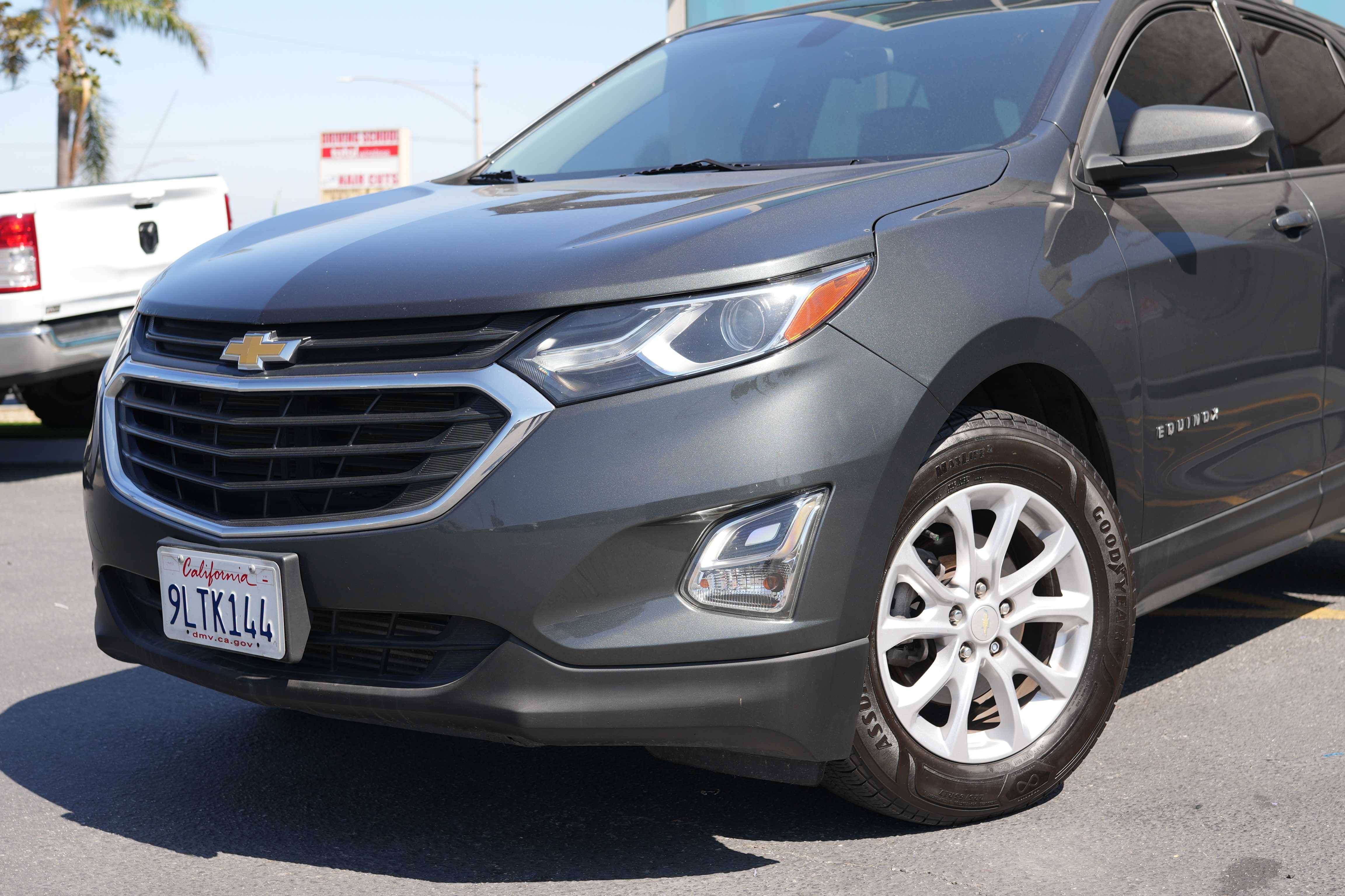 2019 Chevrolet Equinox LS - Photo 9