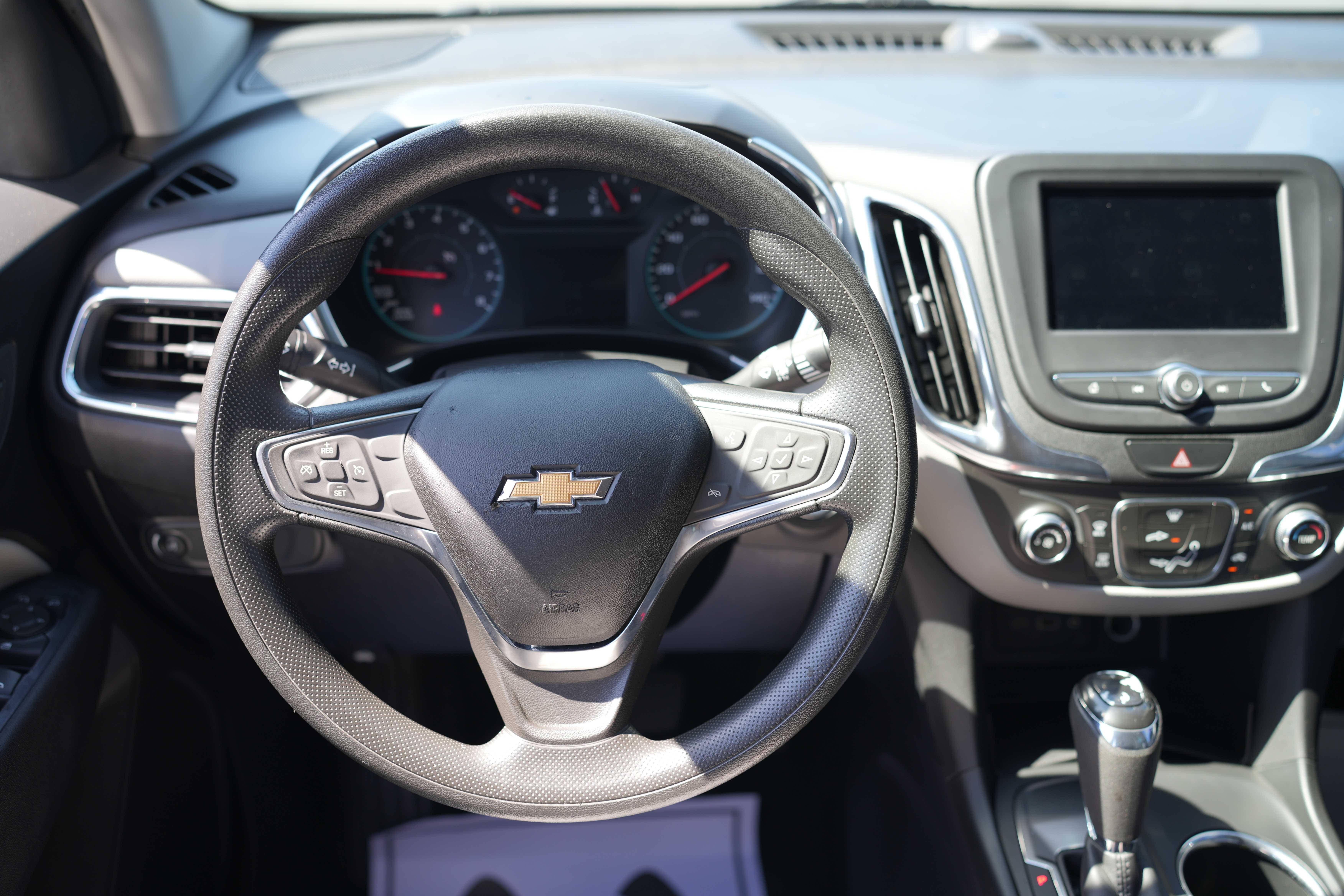 2019 Chevrolet Equinox LS - Photo 19