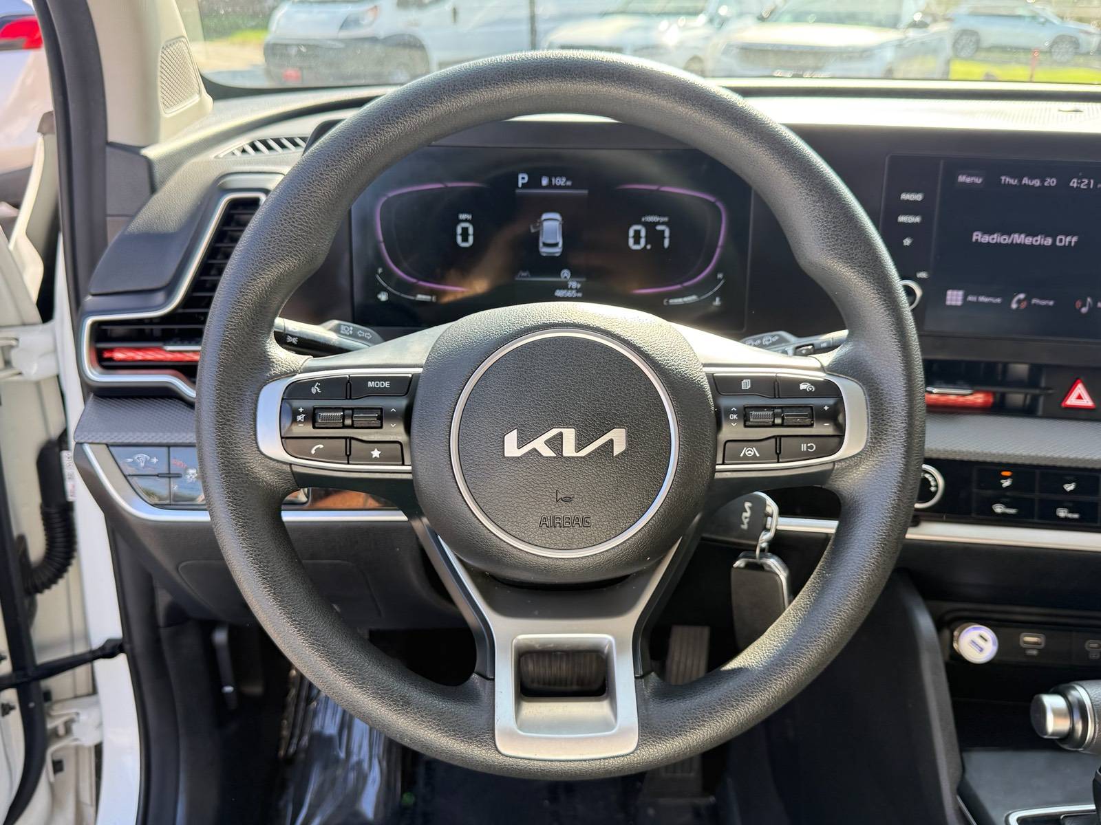 2024 Kia Sportage LX - Photo 10