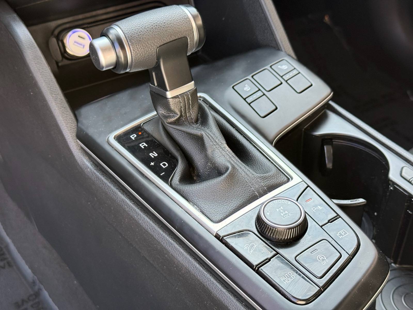 2024 Kia Sportage LX - Photo 14
