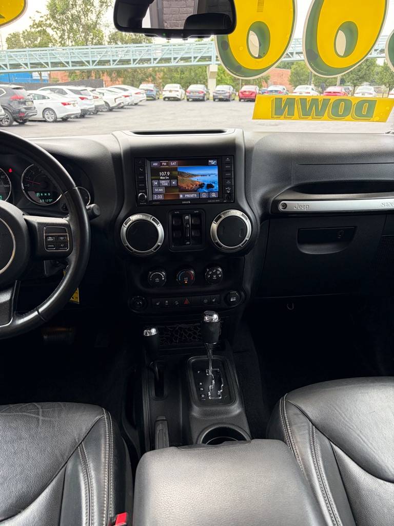2017 Jeep Wrangler Unlimited Sahara - Photo 11