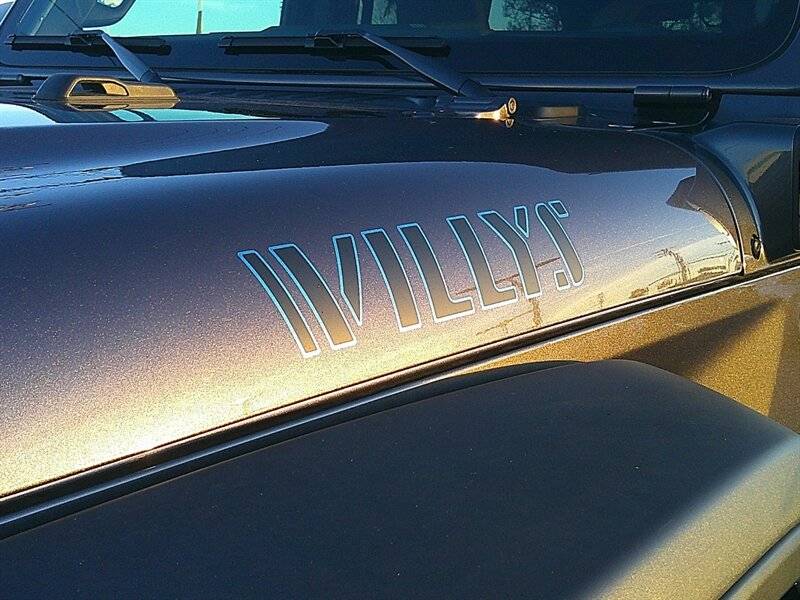 2025 Jeep Wrangler 4xe Willys 4XE - Photo 13