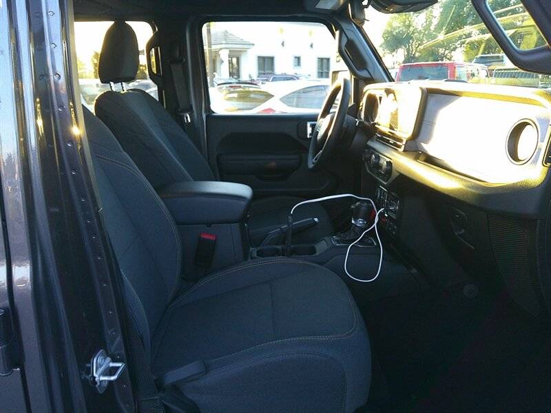 2025 Jeep Wrangler 4xe Willys 4XE - Photo 21