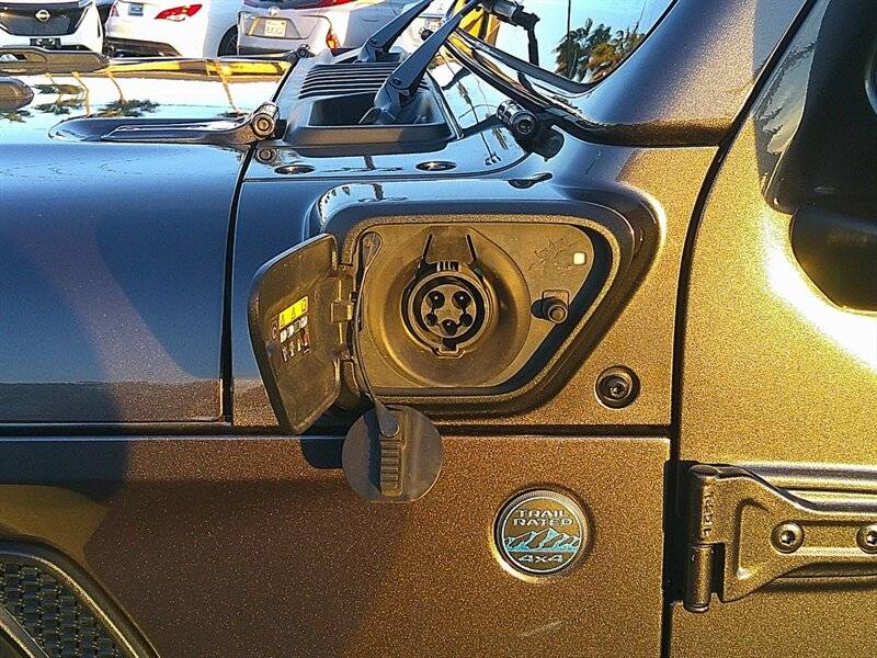2025 Jeep Wrangler 4xe Willys 4XE - Photo 14