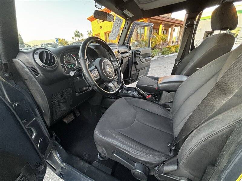 2017 Jeep Wrangler Unlimited Sport - Photo 11