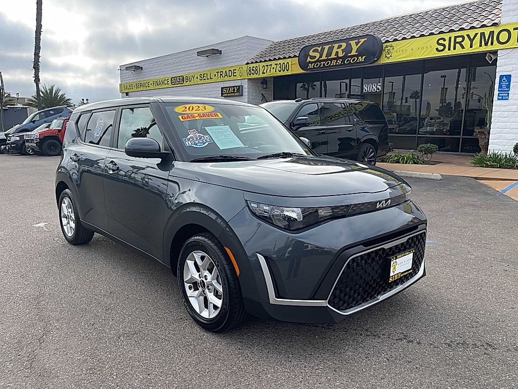 2023 Kia Soul LX