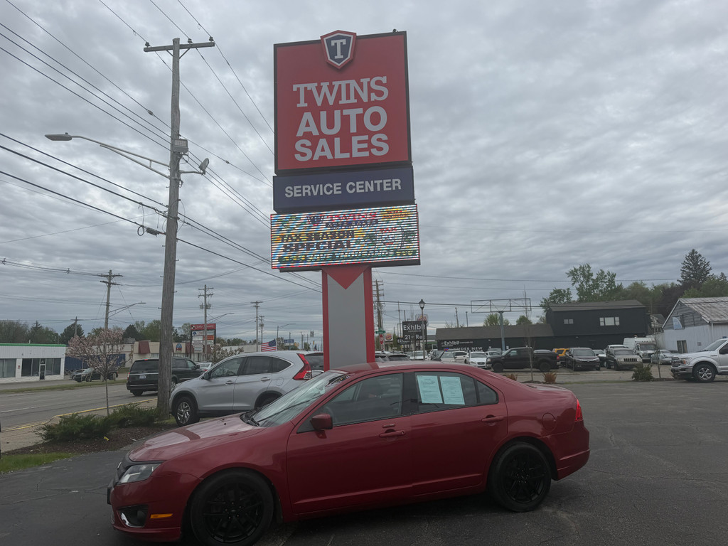 2010 FORD FUSION for sale in LANSING