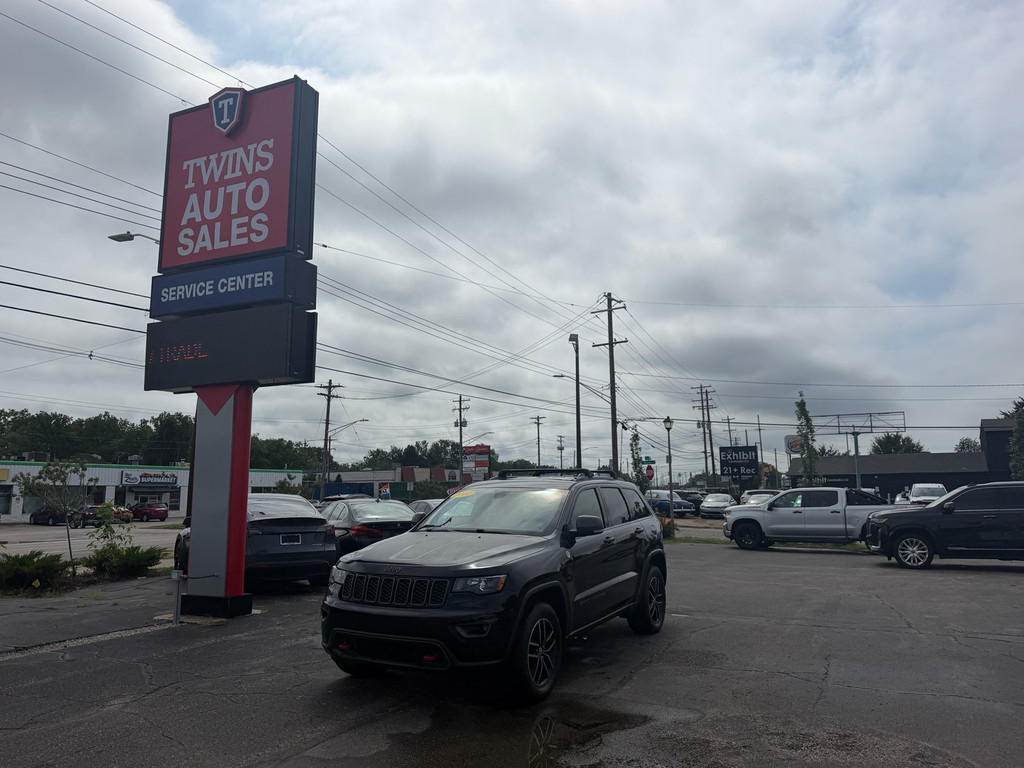 2017 JEEP GRAND CHEROKEE for sale in LANSING
