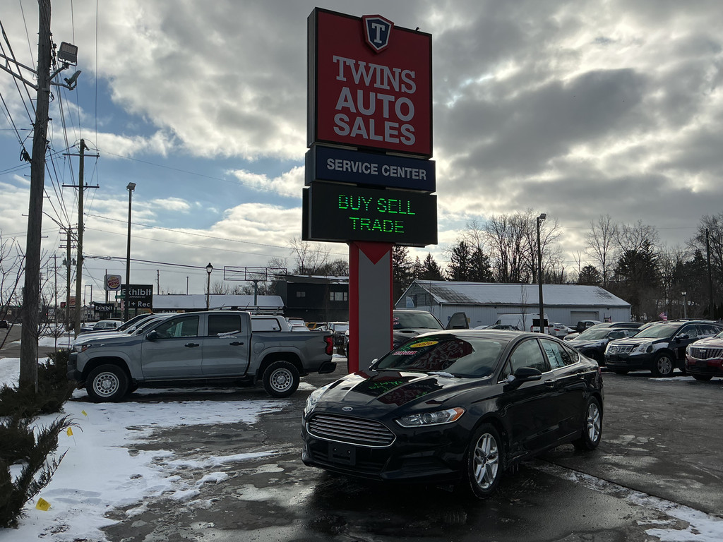 2016 FORD FUSION for sale in LANSING
