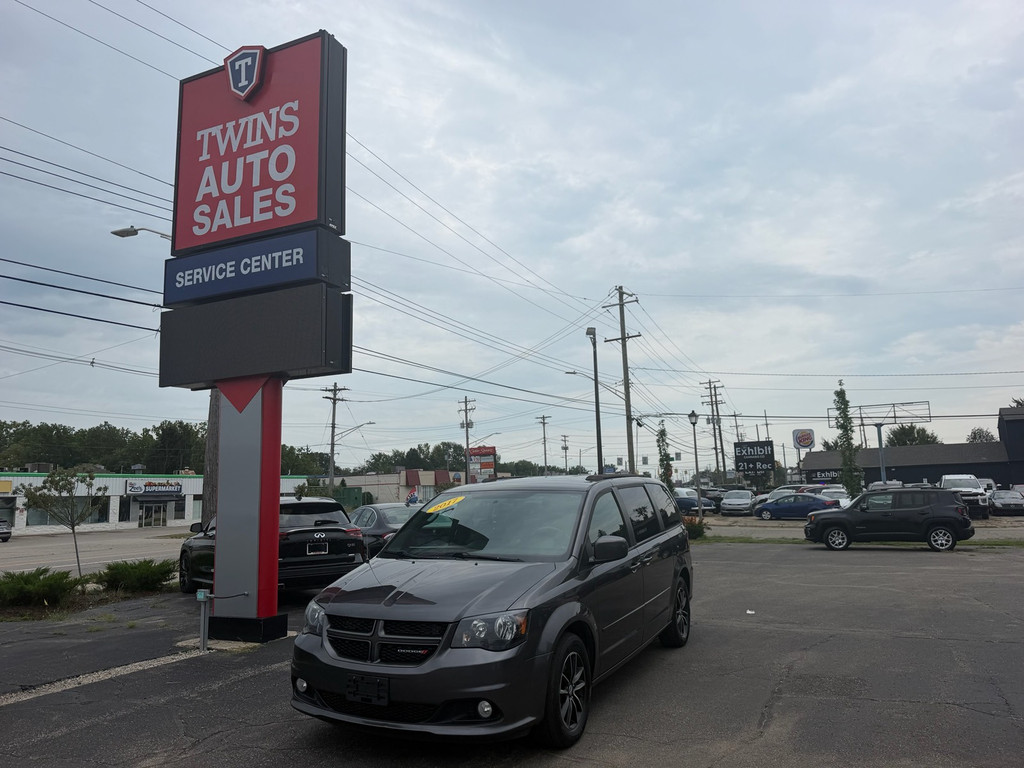 2017 DODGE GRAND CARAVAN PASSENGER for sale in LANSING
