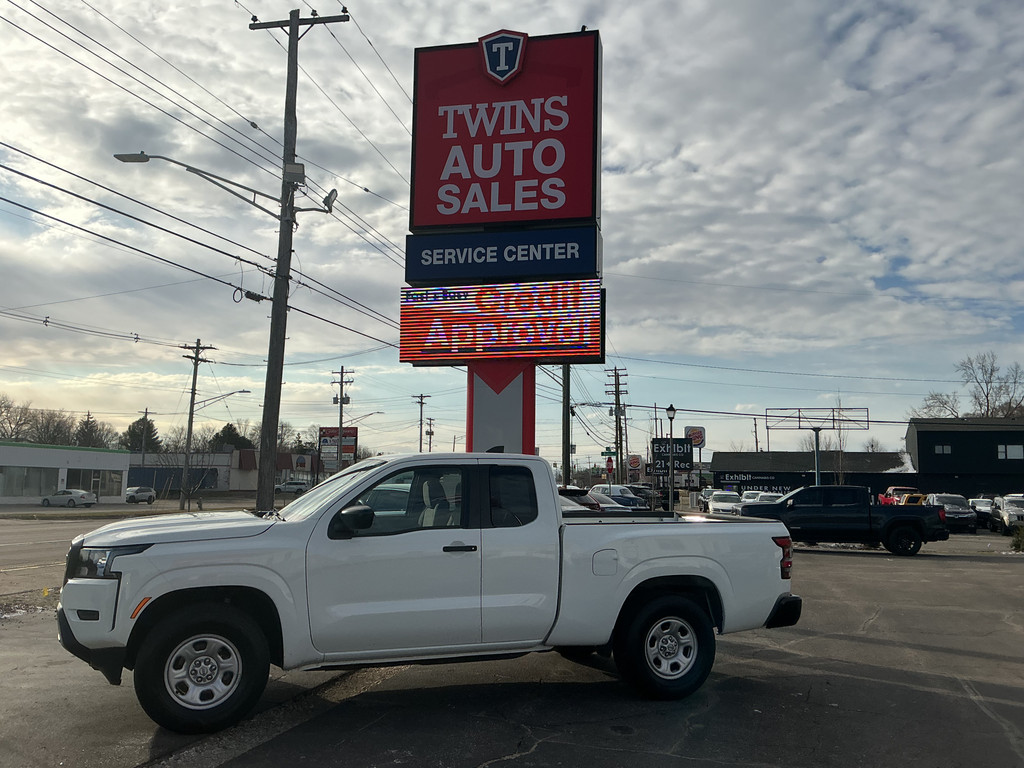 2022 NISSAN FRONTIER KING CAB for sale in LANSING