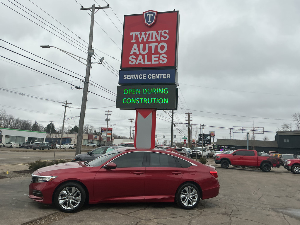 2018 HONDA ACCORD for sale in LANSING