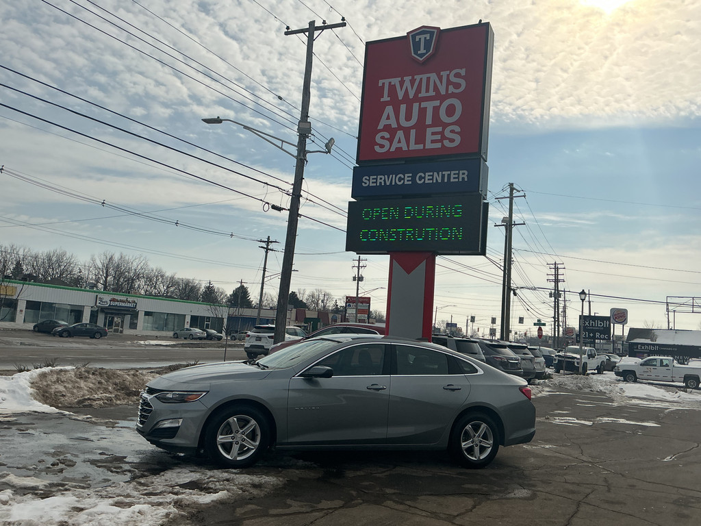 2024 CHEVROLET MALIBU for sale in LANSING
