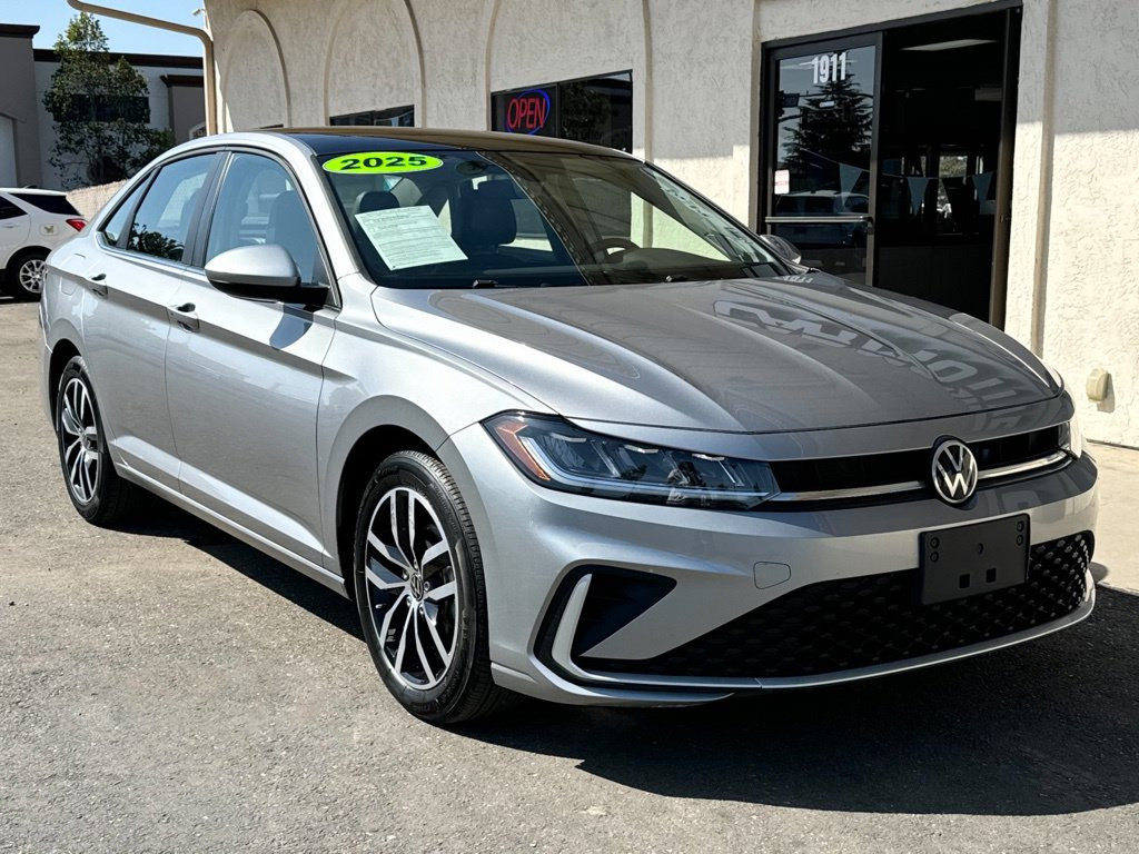 2025 VOLKSWAGEN JETTA for sale in SANTA MARIA
