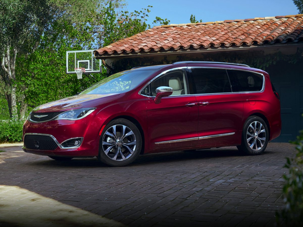 2019 CHRYSLER PACIFICA for sale in SANTA MARIA