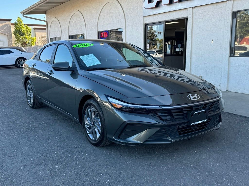 2024 HYUNDAI ELANTRA for sale in SANTA MARIA