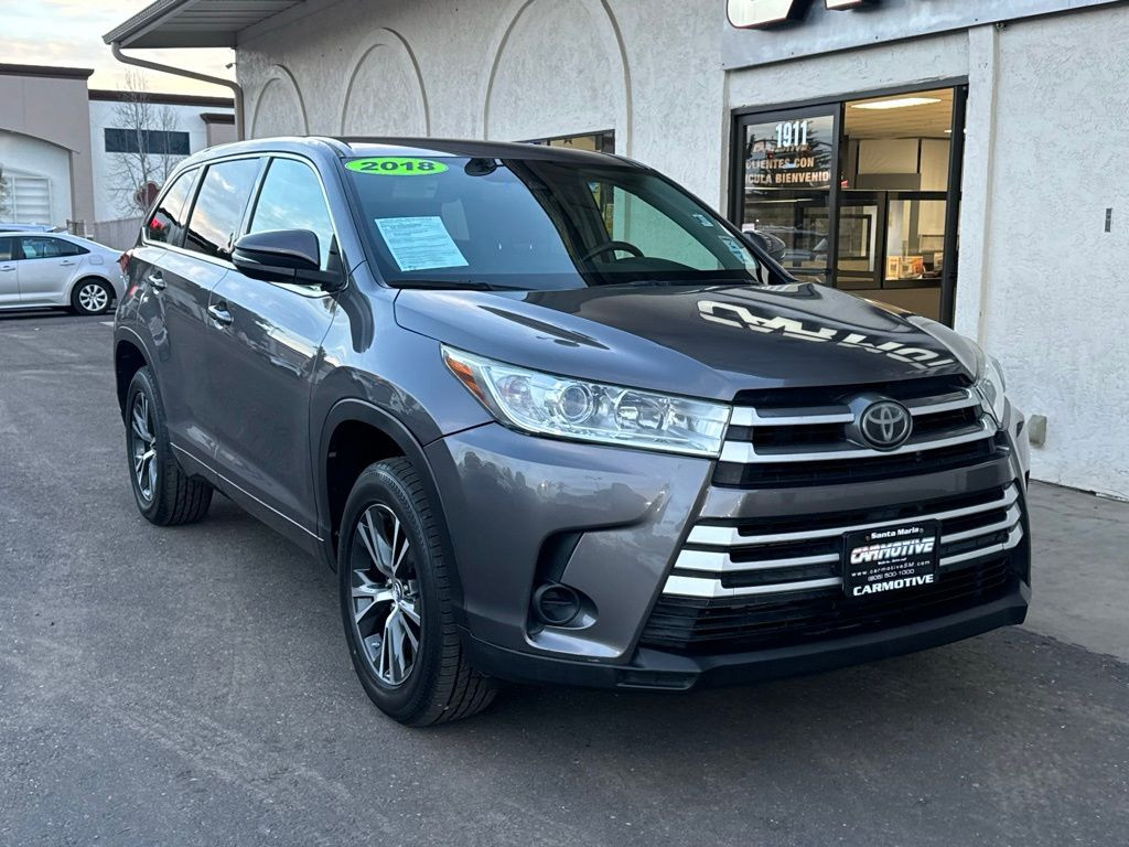 2018 TOYOTA HIGHLANDER for sale in SANTA MARIA