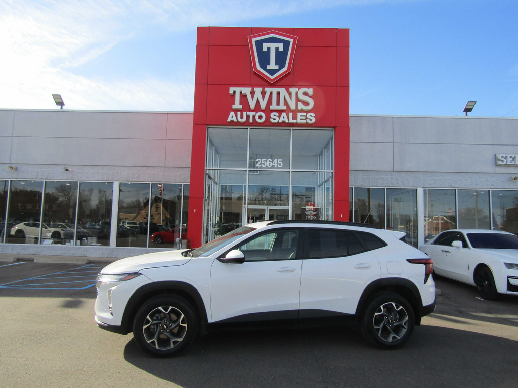 2025 CHEVROLET TRAX for sale in REDFORD