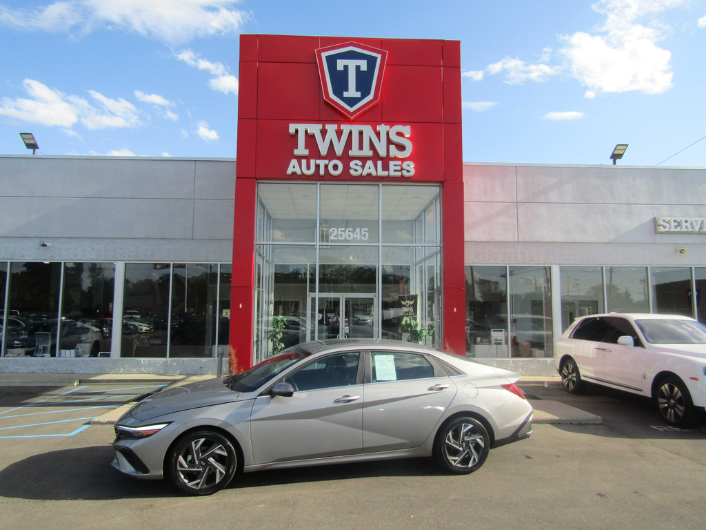 2025 HYUNDAI ELANTRA for sale in REDFORD