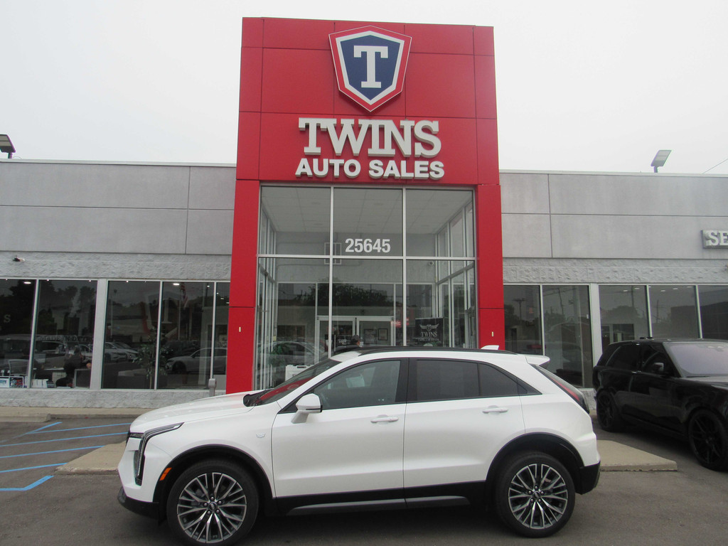 2024 CADILLAC XT4 for sale in REDFORD