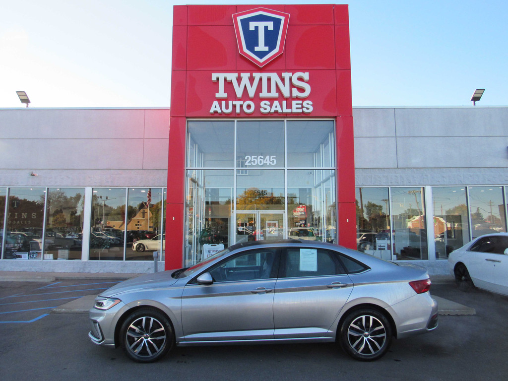 2025 VOLKSWAGEN JETTA for sale in REDFORD