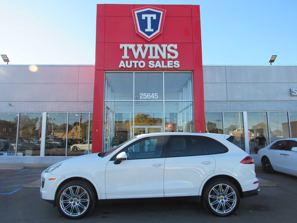 2018 PORSCHE CAYENNE for sale in REDFORD