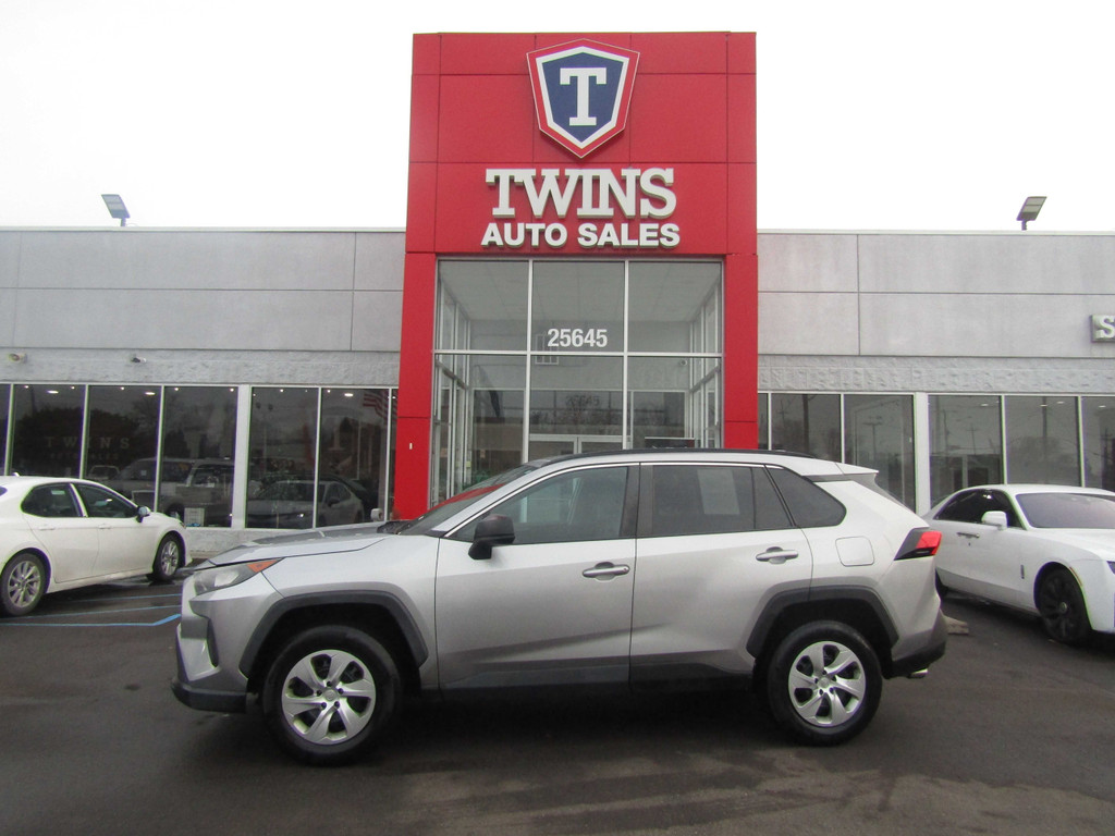 2019 TOYOTA RAV4 for sale in REDFORD