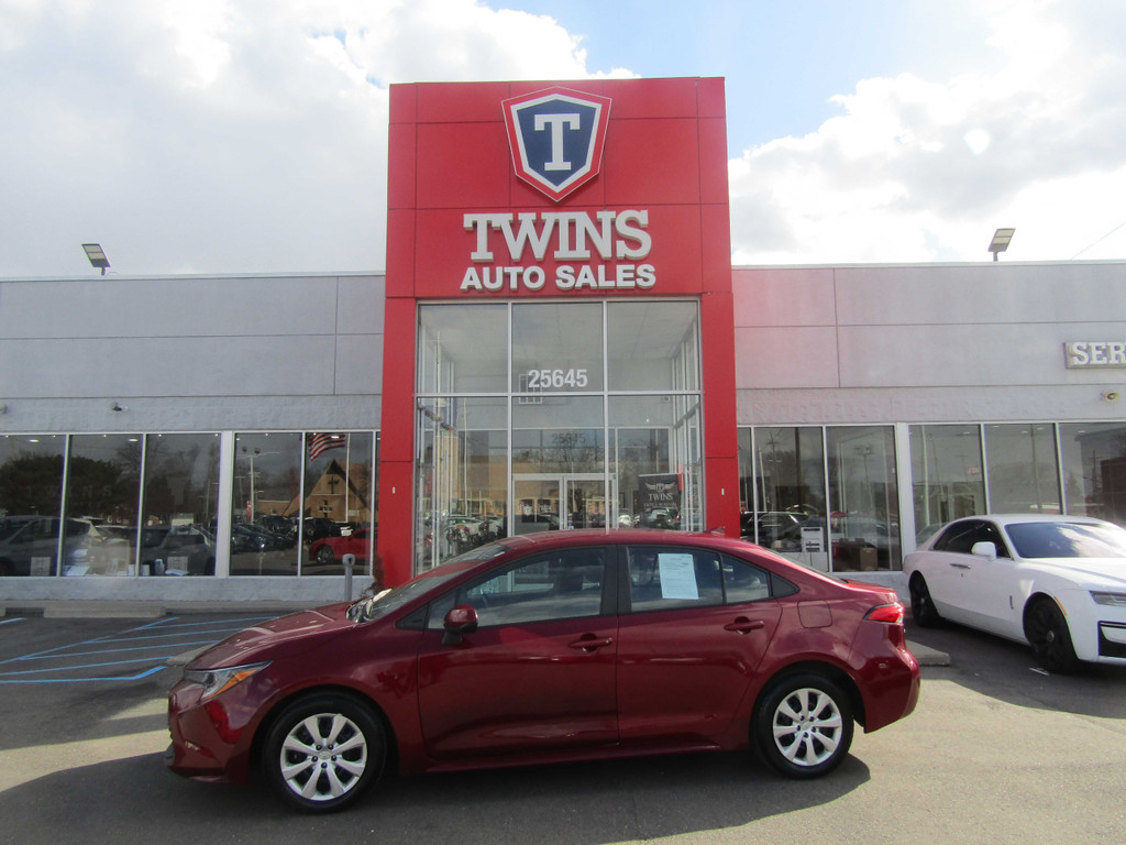 2025 TOYOTA COROLLA for sale in REDFORD