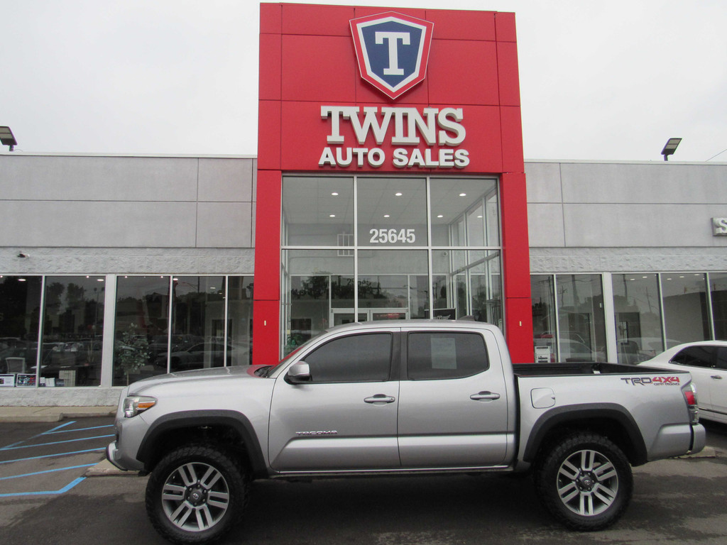 2020 TOYOTA TACOMA DOUBLE CAB for sale in REDFORD