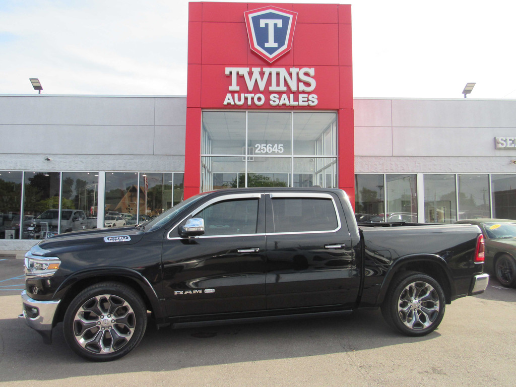2019 RAM 1500 CREW CAB for sale in REDFORD