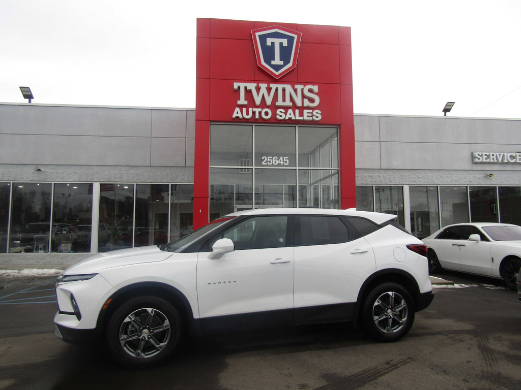 2025 CHEVROLET BLAZER for sale in REDFORD