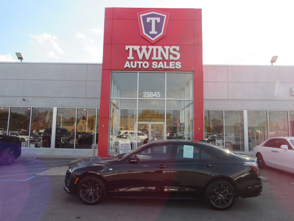 2025 CADILLAC CT4 for sale in REDFORD