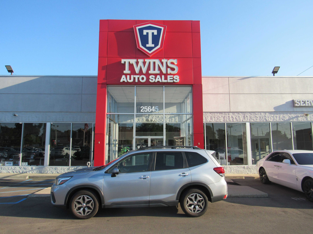 2021 SUBARU FORESTER for sale in REDFORD