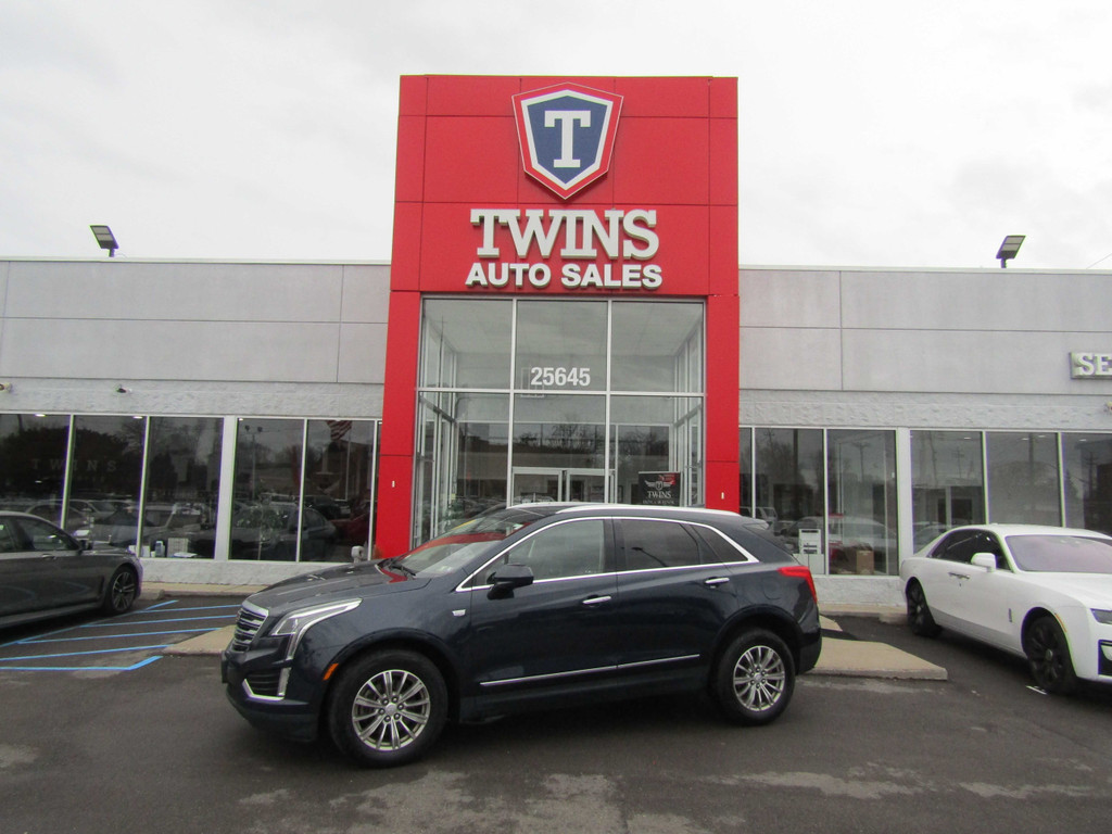 2017 CADILLAC XT5 for sale in REDFORD