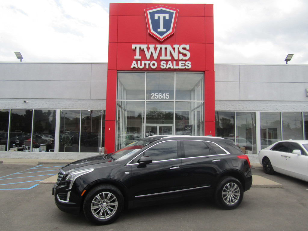 2018 CADILLAC XT5 for sale in REDFORD