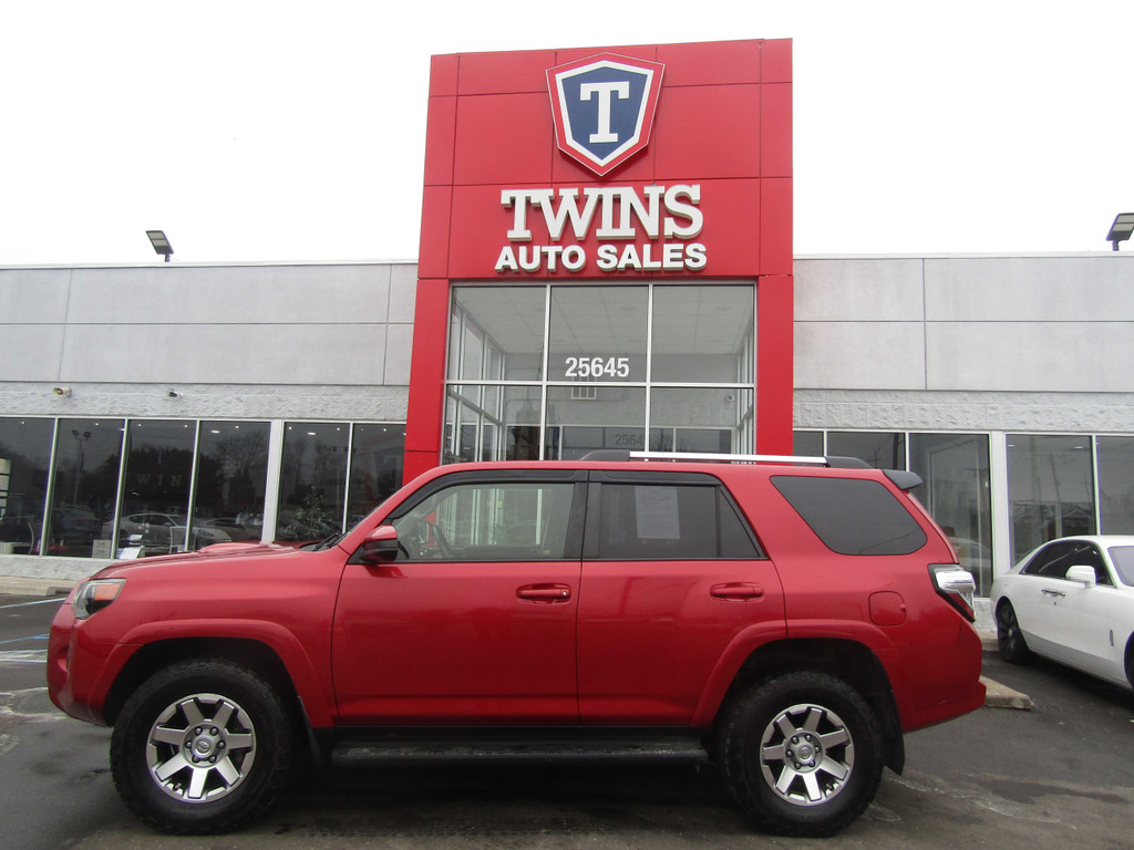 2015 TOYOTA 4RUNNER for sale in REDFORD