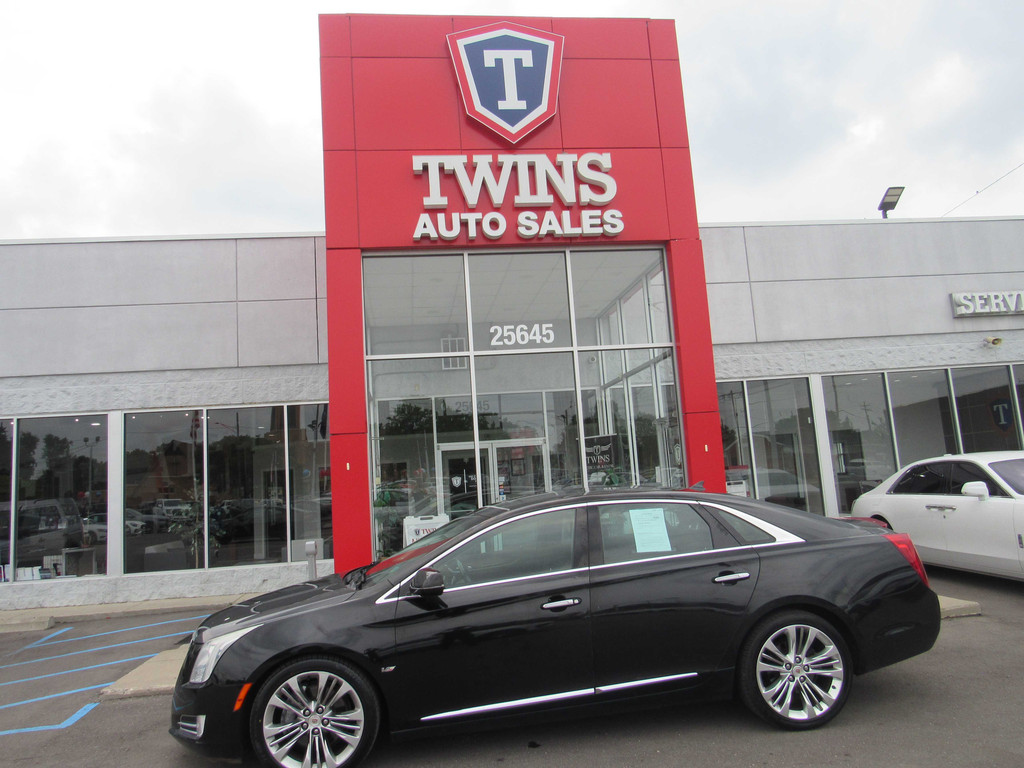 2014 CADILLAC XTS for sale in REDFORD