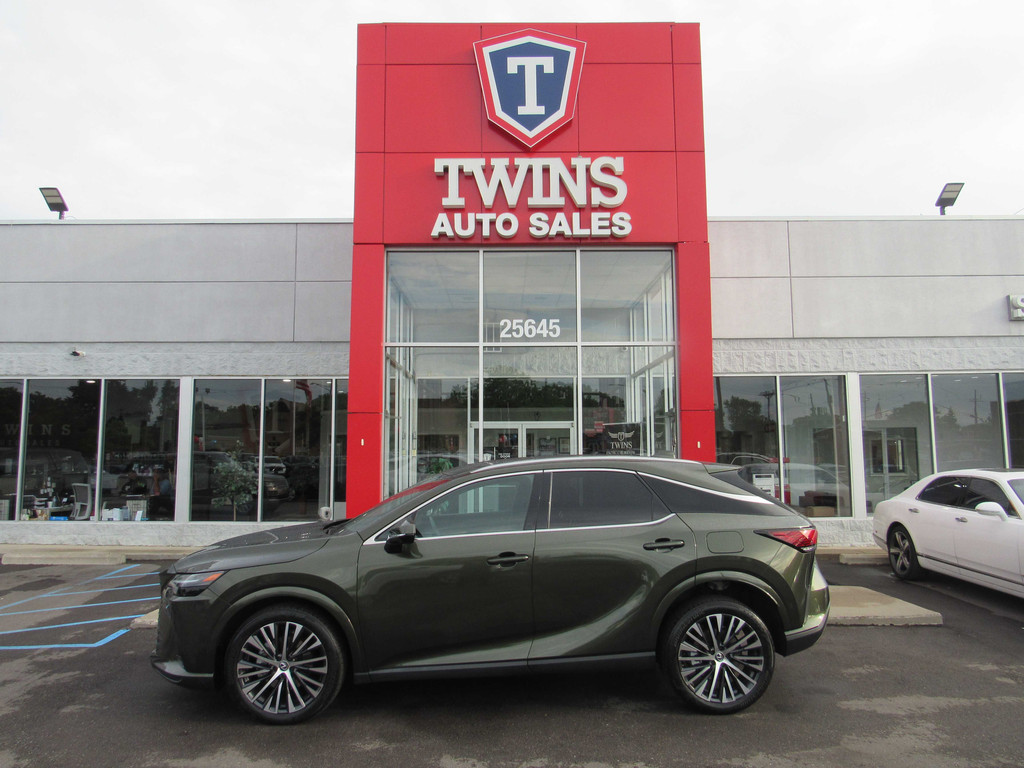 2023 LEXUS RX for sale in REDFORD
