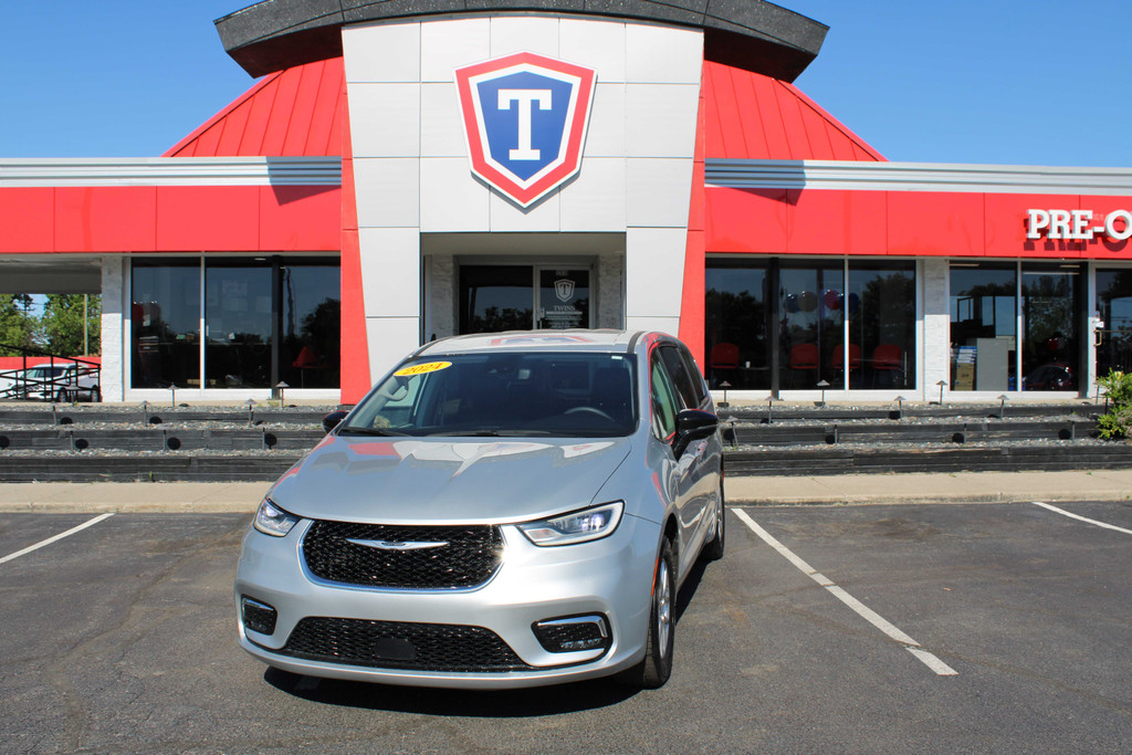 2024 CHRYSLER PACIFICA for sale in TAYLOR