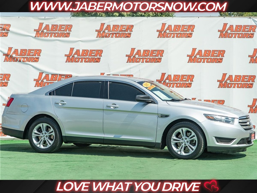 2017 FORD TAURUS for sale in REEDLEY