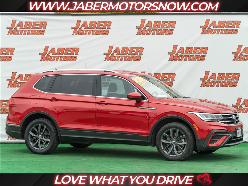 2022 VOLKSWAGEN TIGUAN for sale in REEDLEY