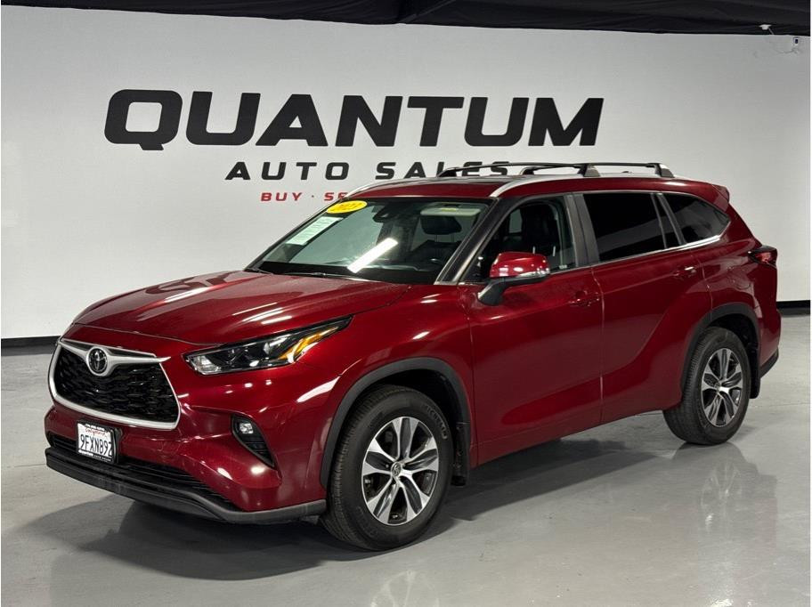 2023 TOYOTA HIGHLANDER for sale in SANTA ANA